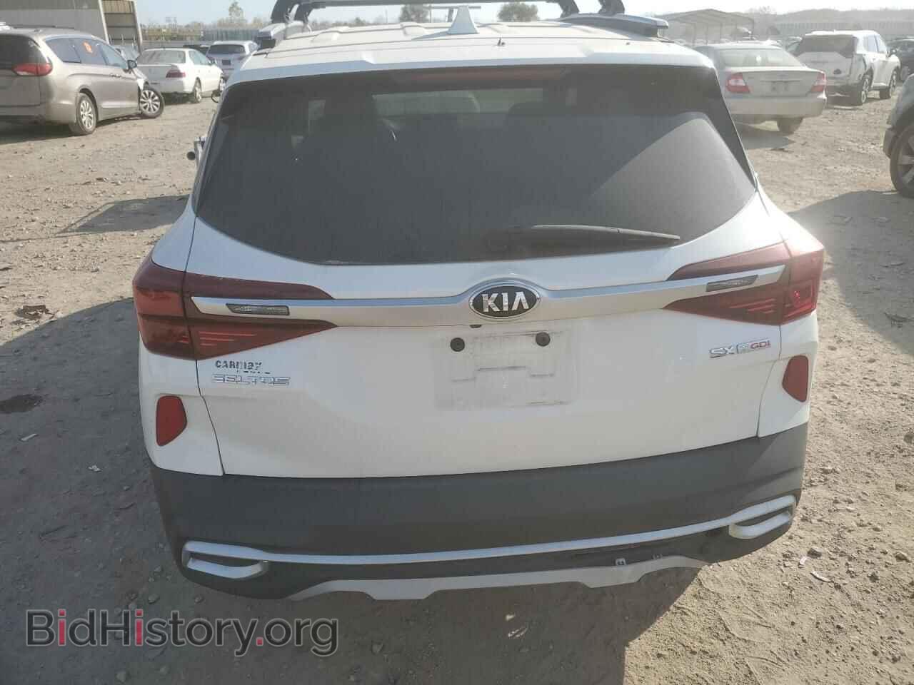 2021 KIA SELTOS - VIN: KNDETCA26M7175431 - Фото 6