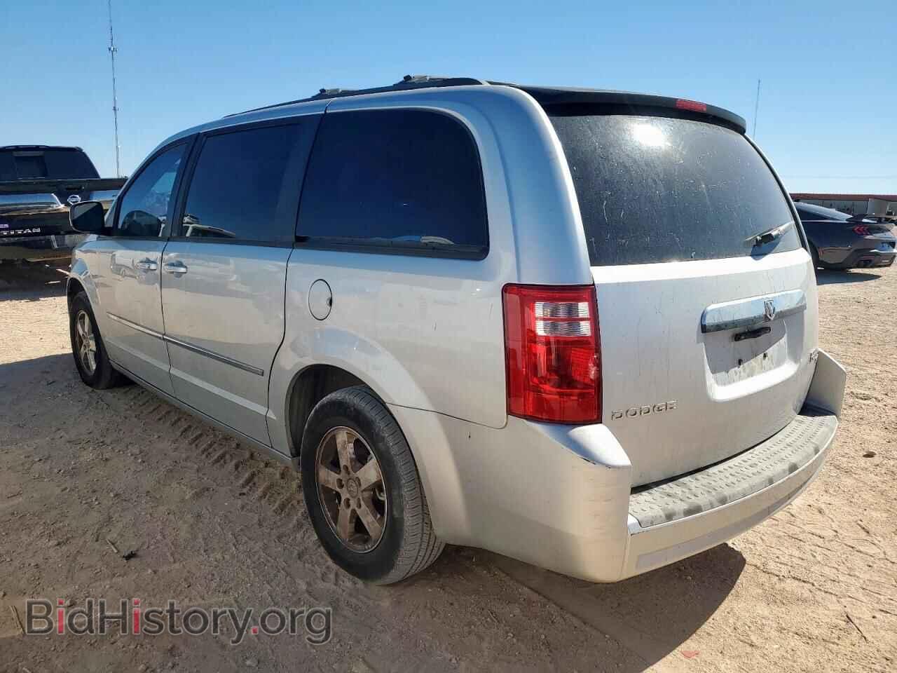 2010 DODGE All Models - VIN: 2D4RN5D16AR146647 - Фото 2