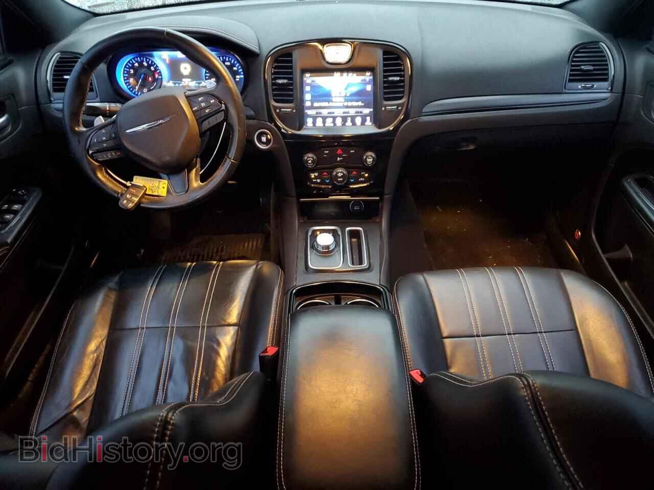 2016 CHRYSLER 300 - VIN: 2C3CCAGG8GH230599 - Фото 8