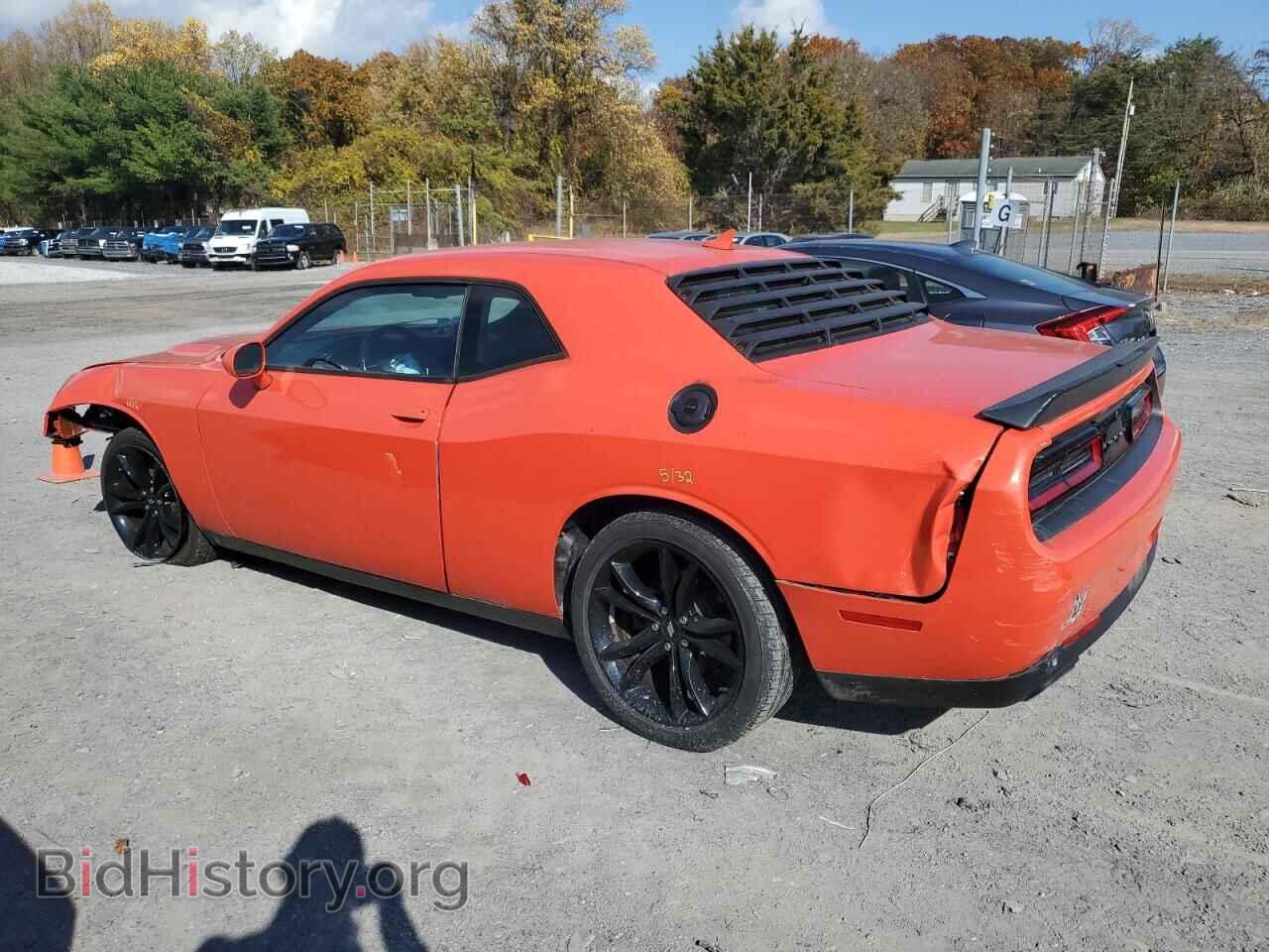 2018 DODGE CHALLENGER - VIN: 2C3CDZAG7JH287923 - Photo 2