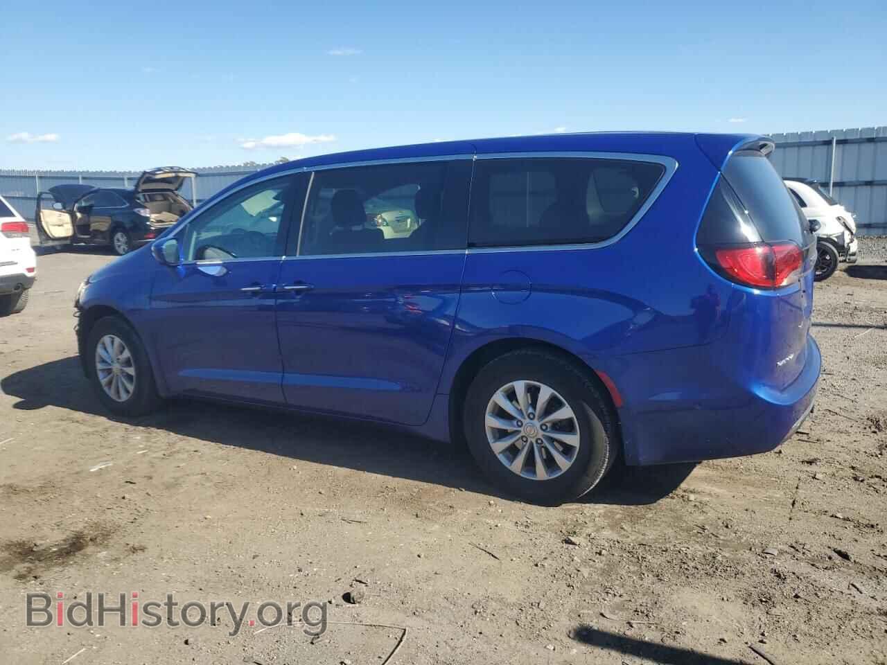 2019 CHRYSLER PACIFICA - VIN: 2C4RC1FG9KR639687 - Фото 2
