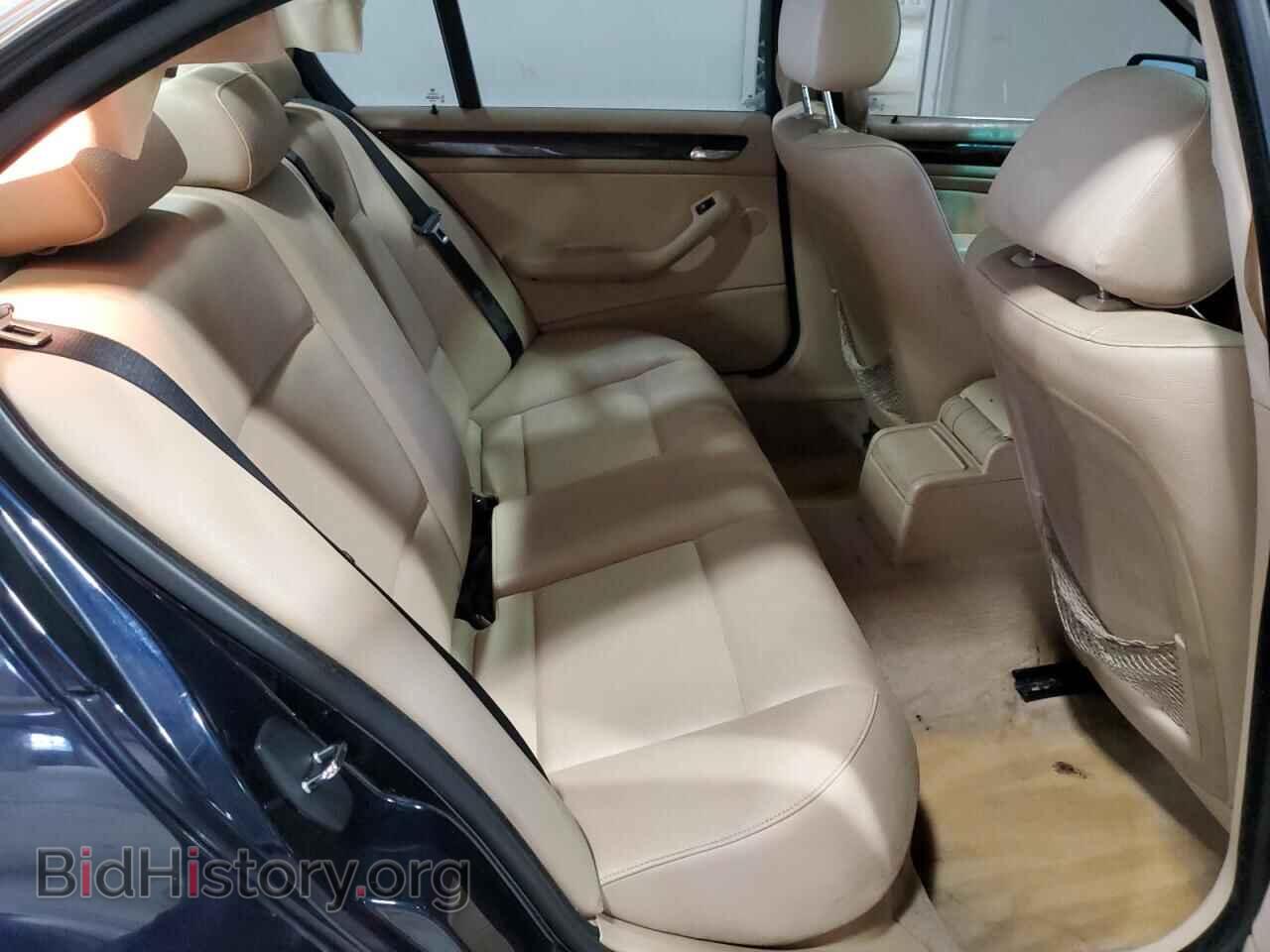 2005 BMW 3 SERIES - VIN: WBAEV53435KM42105 - Фото 10