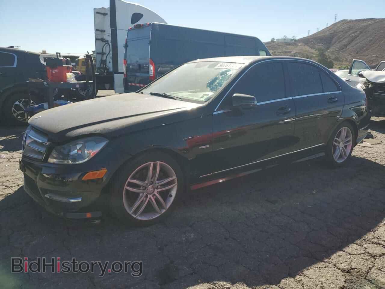 Photo WDDGF4HB1CA644377 - MERCEDES-BENZ C-CLASS 2012