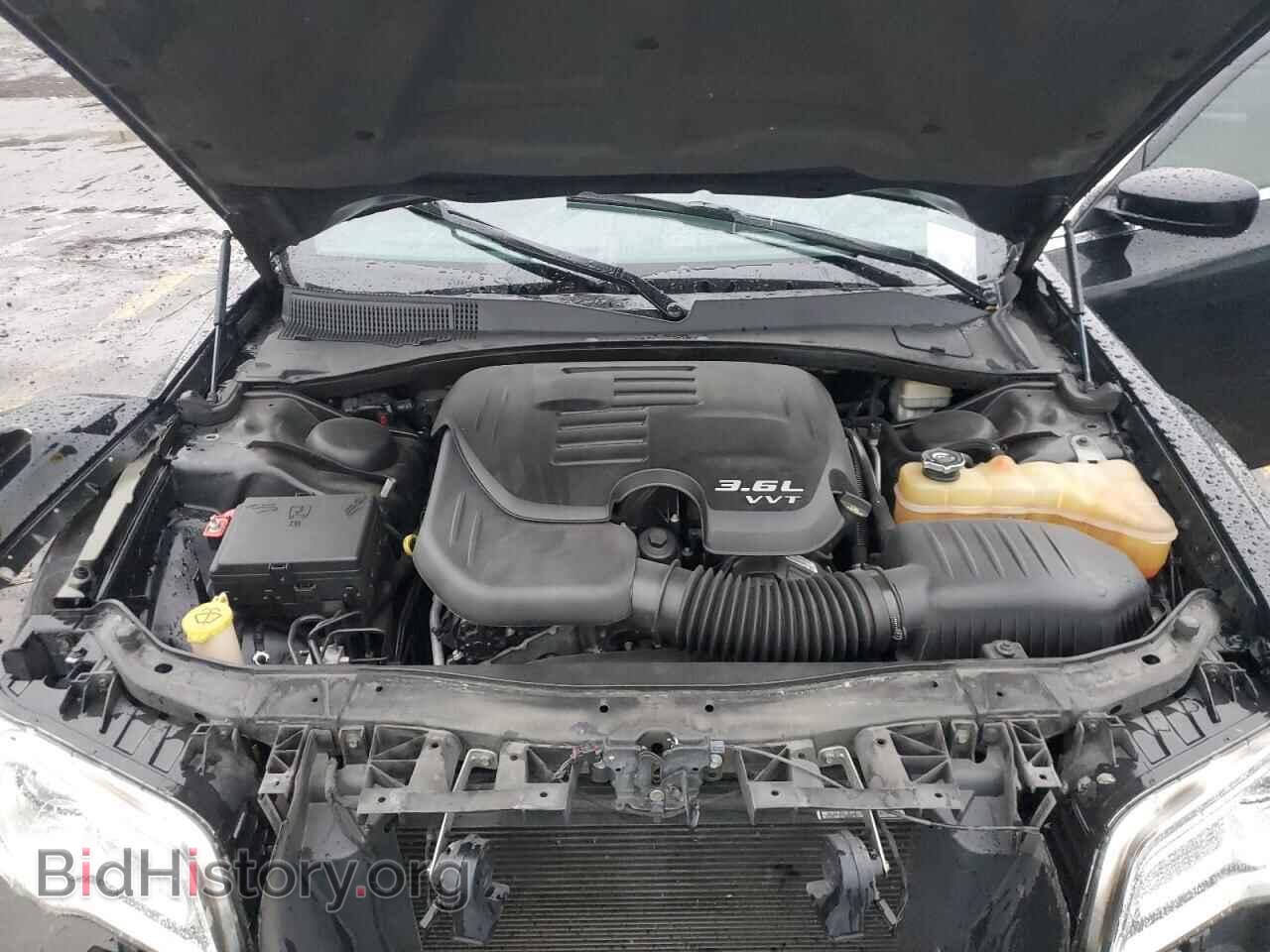 2013 CHRYSLER 300 - VIN: 2C3CCAAG2DH589404 - Фото 11
