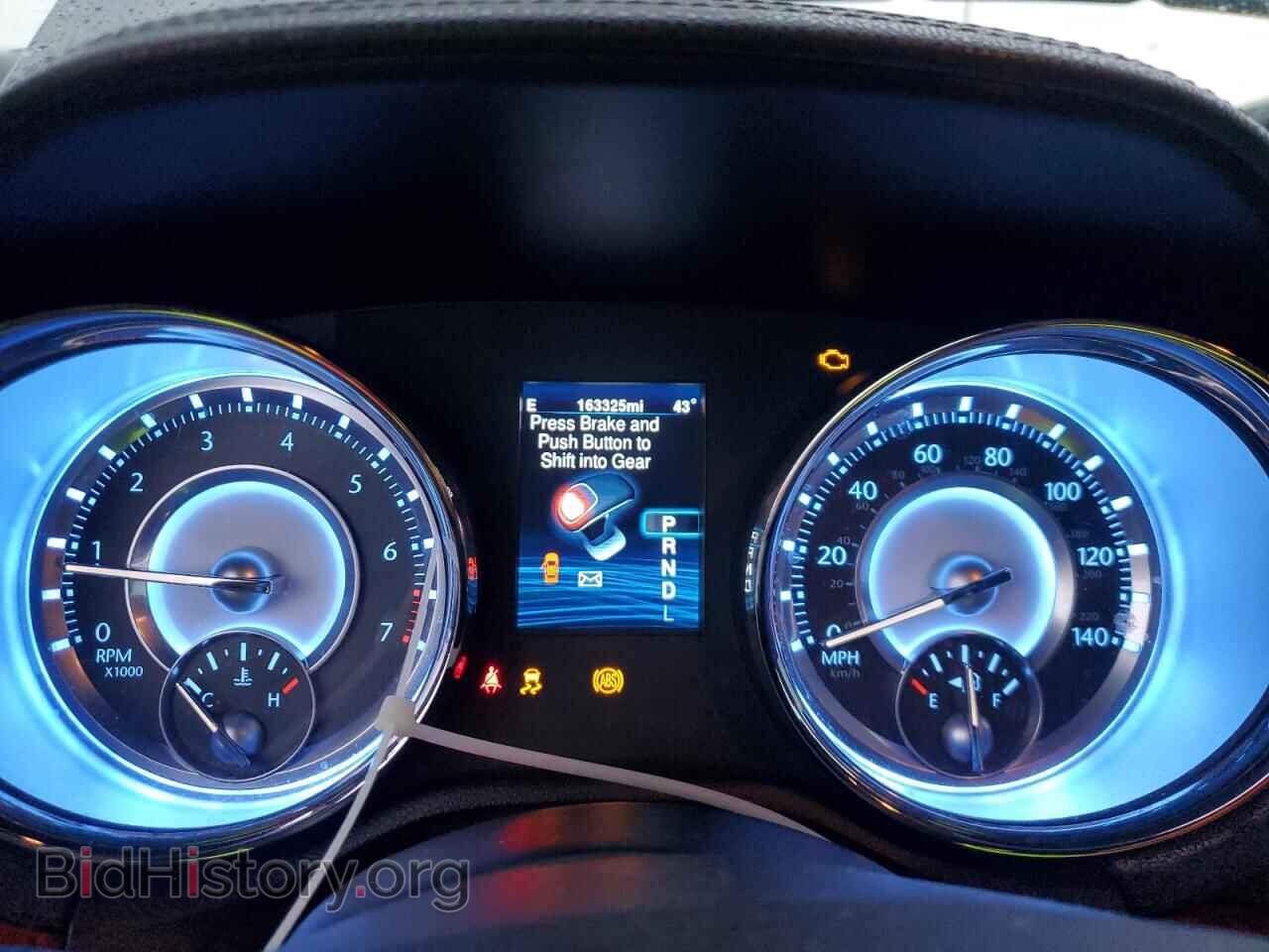 2013 CHRYSLER 300 - VIN: 2C3CCAAG2DH589404 - Фото 9