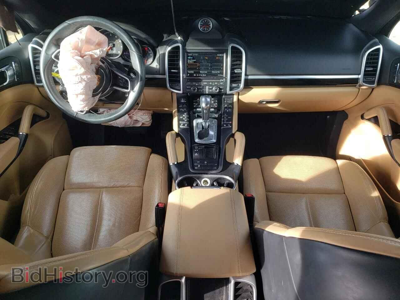 2016 PORSCHE CAYENNE - VIN: WP1AA2A24GLA09207 - Photo 8