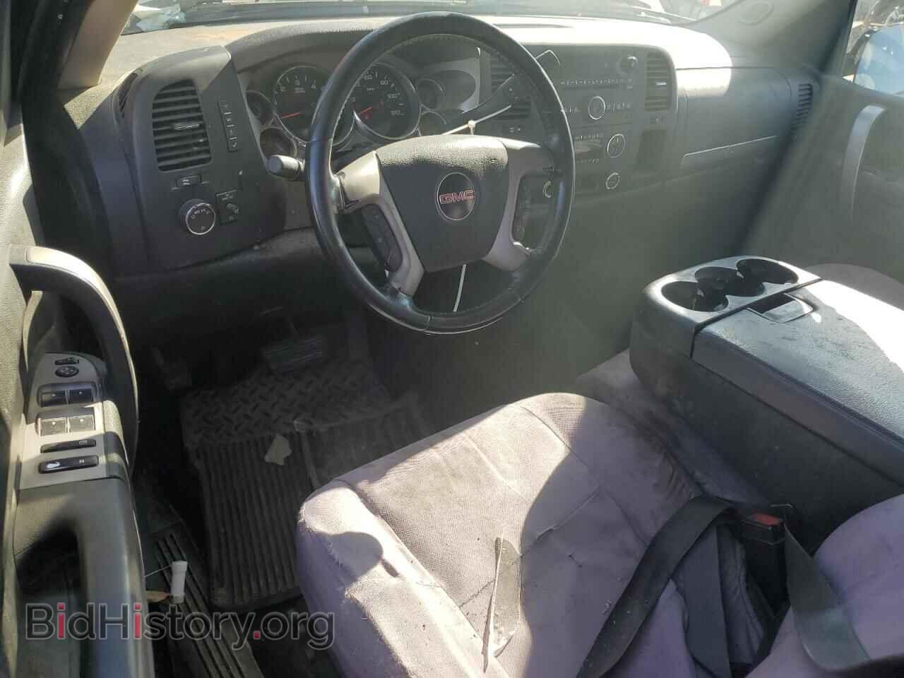 2011 GMC SIERRA - VIN: 1GTR2VE30BZ243596 - Фото 8