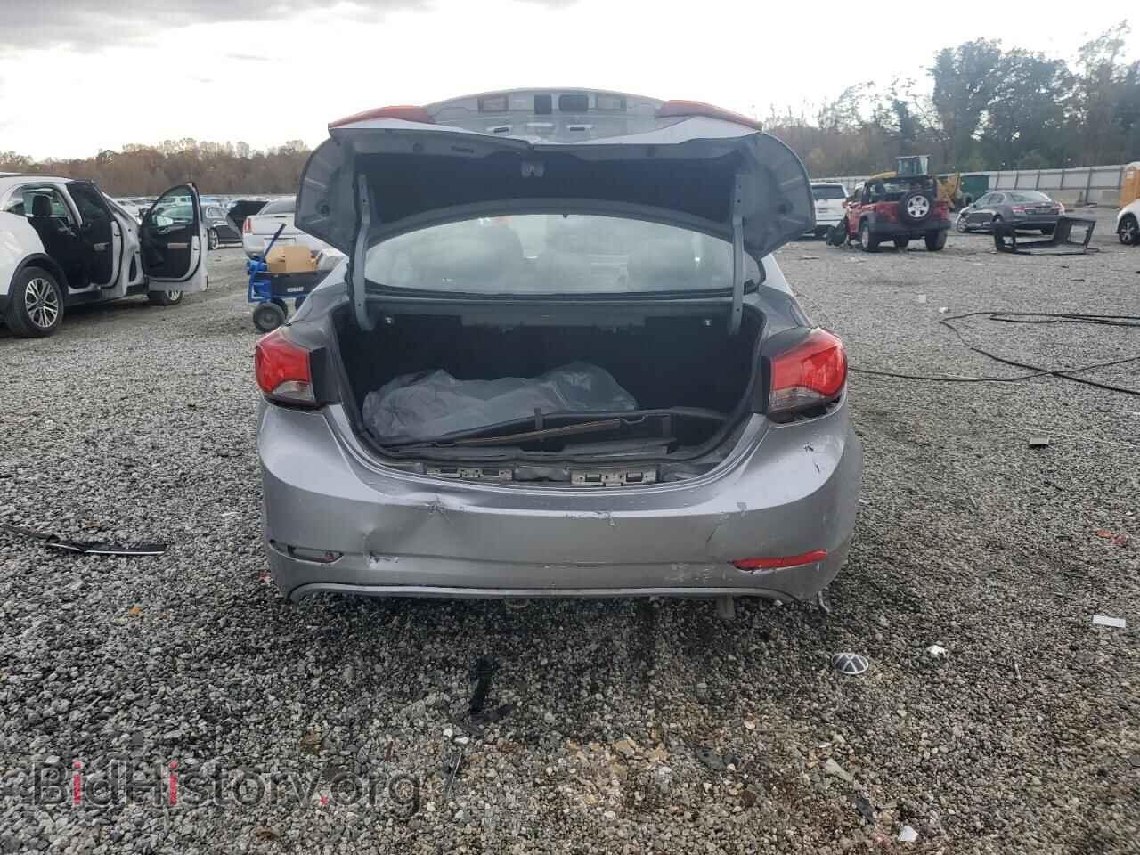 2015 HYUNDAI ELANTRA - VIN: 5NPDH4AE5FH577582 - Фото 6