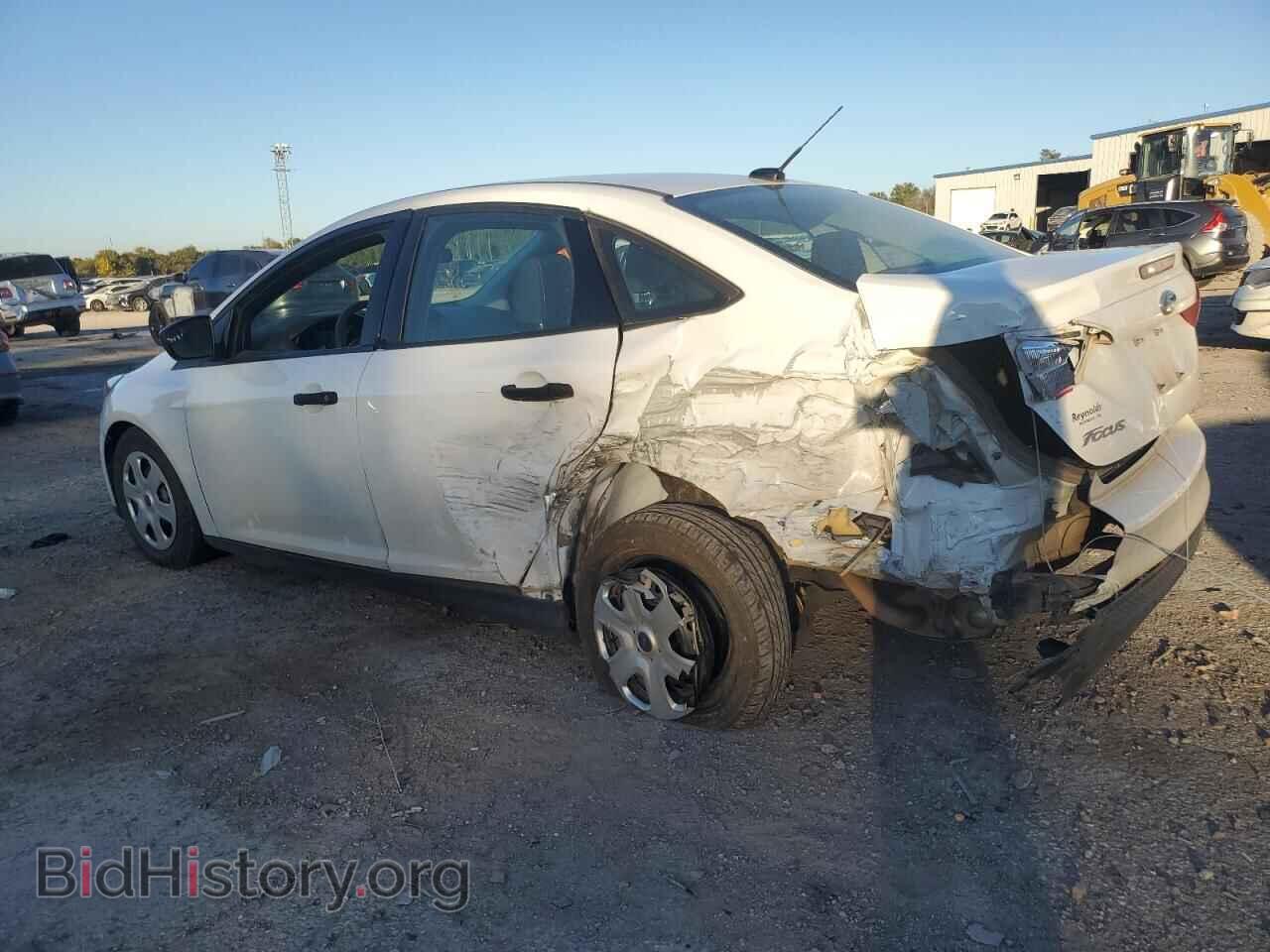 2014 FORD FOCUS - VIN: 1FADP3E22EL340819 - Photo 2