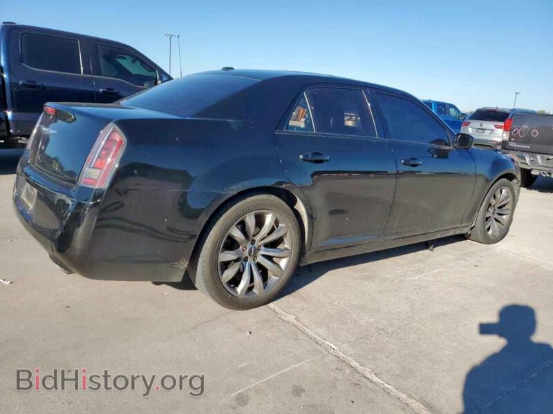 2014 Chrysler 300 (VIN 2C3CCABG9EH380290) — photo 3 of 12