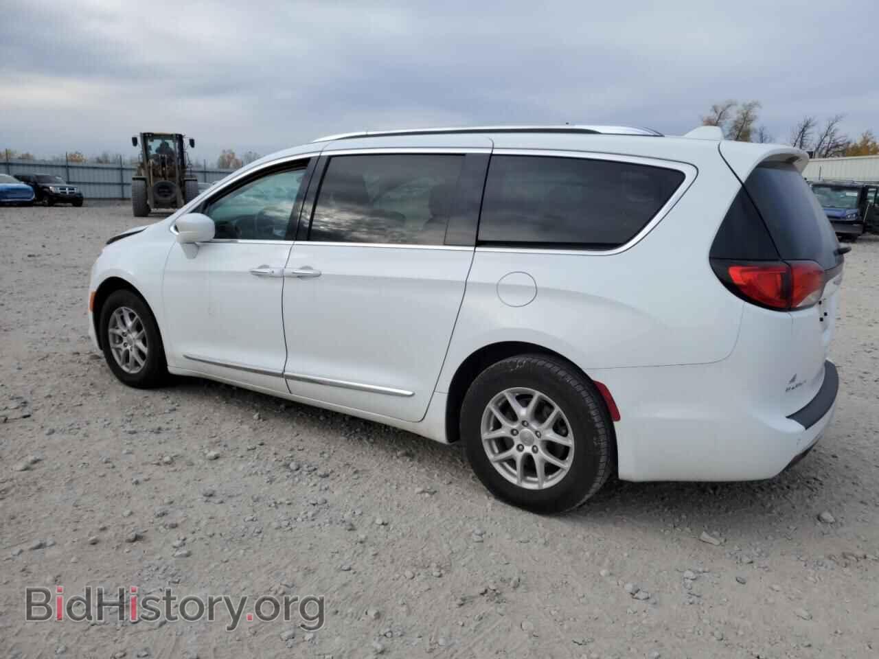 2020 CHRYSLER PACIFICA - VIN: 2C4RC1BGXLR275299 - Фото 2