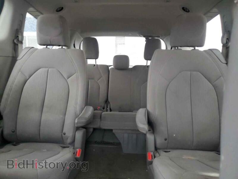 2017 Chrysler PACIFICA (VIN 2C4RC1DG3HR770609) — фото 10 из 13