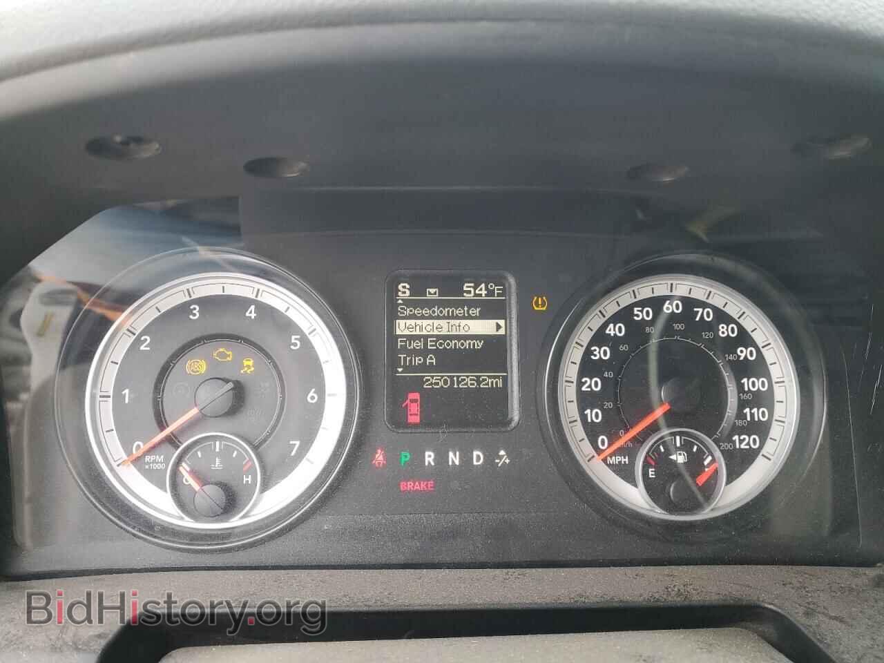 2014 RAM All Models - VIN: 3C6TR5CT0EG319107 - Photo 9