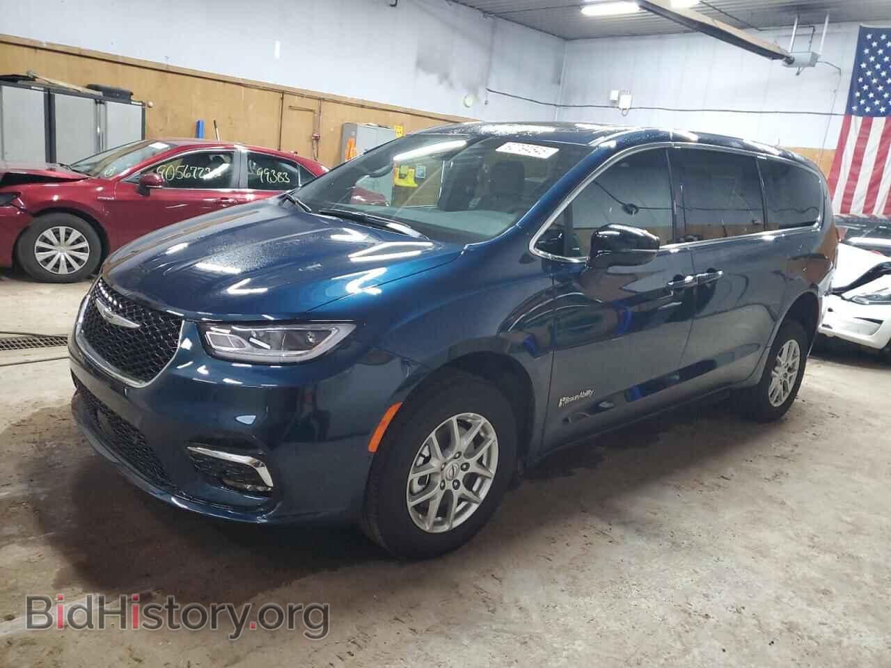 Фотография 2C4RC1BG3SR570985 - CHRYSLER PACIFICA S 2025