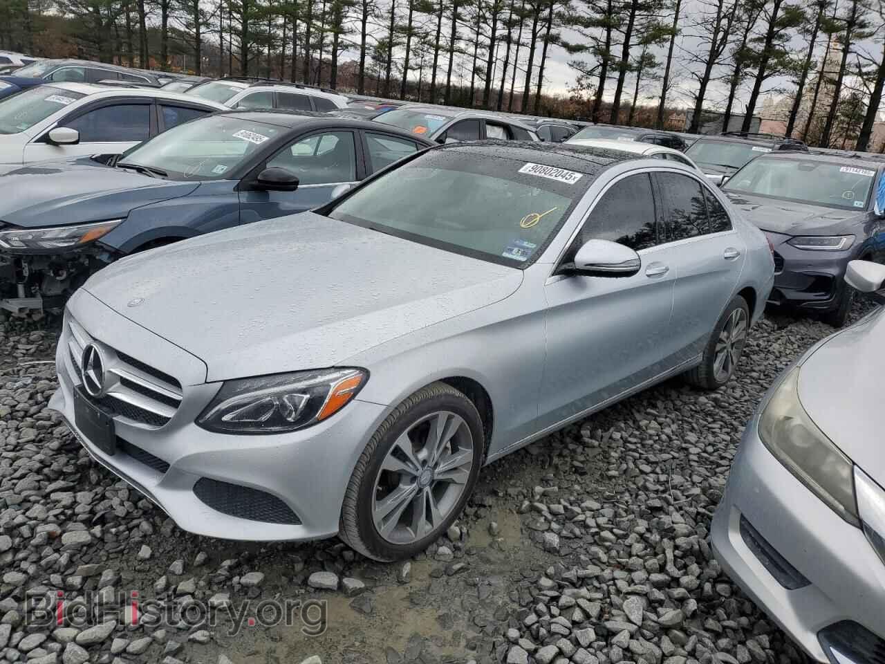 Photo WDDWF4KB4HR215845 - MERCEDES-BENZ C-CLASS 2017