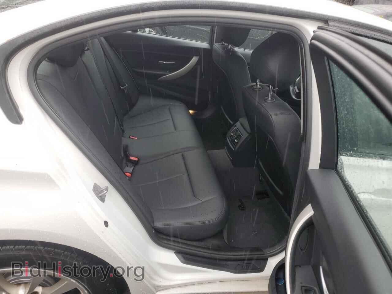 2016 BMW 3 SERIES - VIN: WBA8E5G59GNT40566 - Фото 10