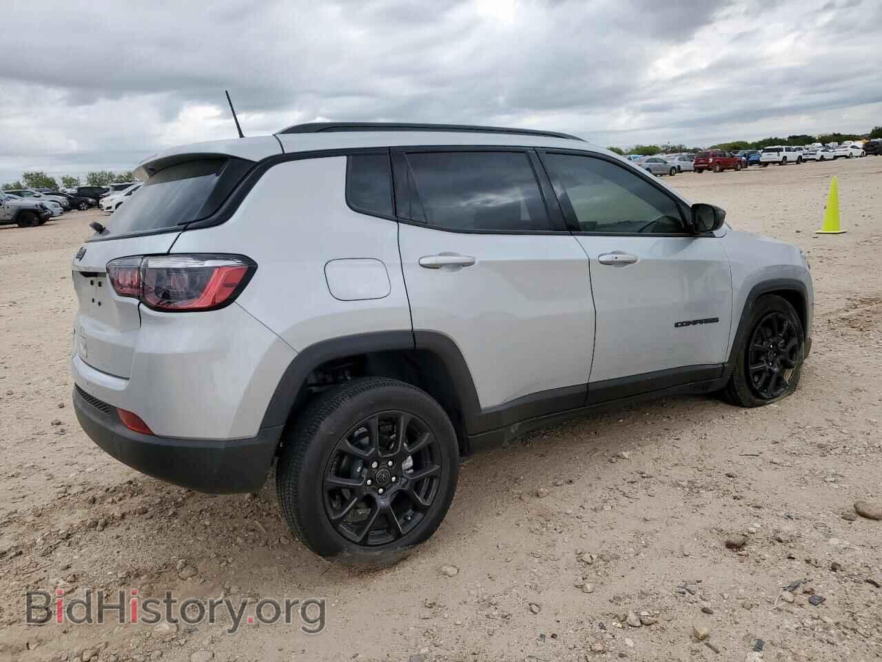 2025 JEEP COMPASS - VIN: 3C4NJDBN3ST596357 - Фото 3