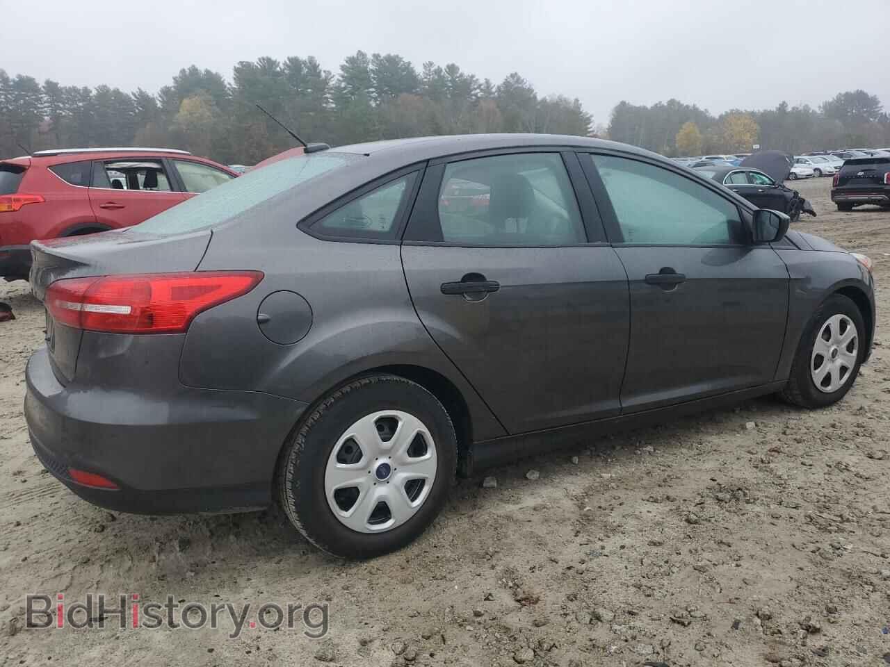 2018 FORD FOCUS - VIN: 1FADP3E24JL233796 - Фото 3