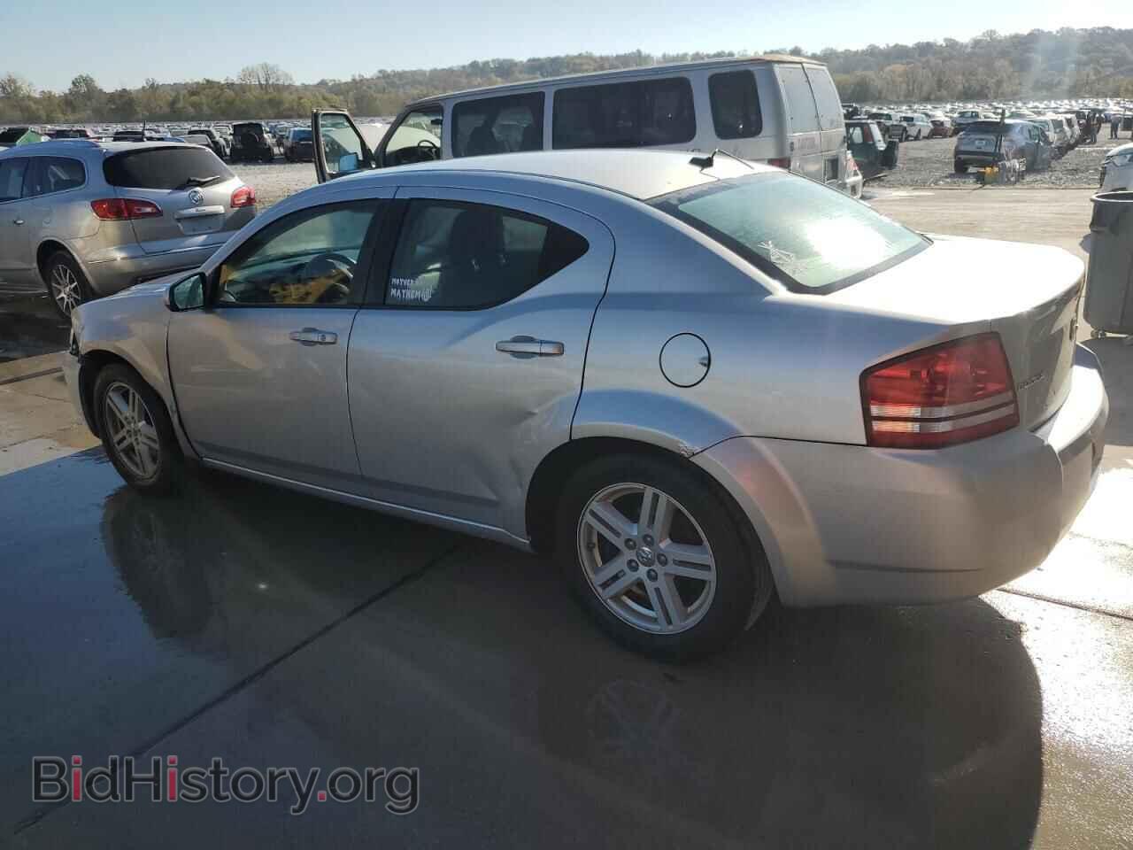 2010 DODGE AVENGER - VIN: 1B3CC1FB2AN222001 - Photo 2