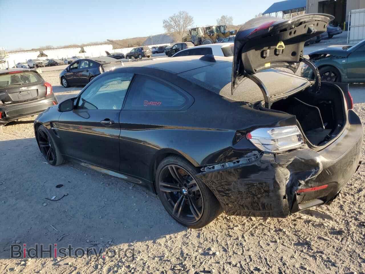 2015 BMW M4 - VIN: WBS3R9C55FK334187 - Photo 2