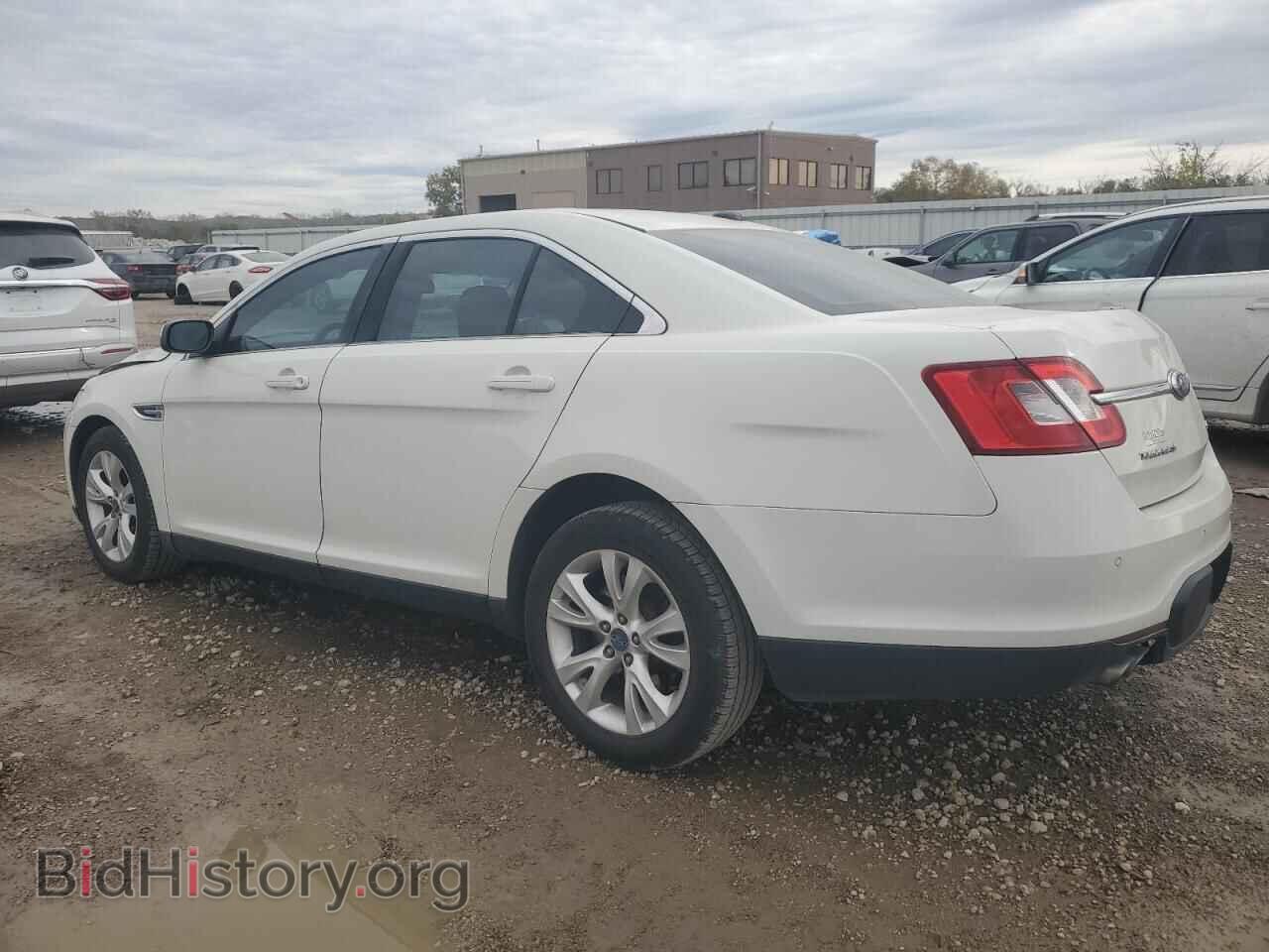 2010 FORD TAURUS - VIN: 1FAHP2EW4AG116615 - Фото 2