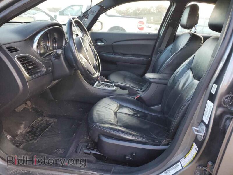 2012 Chrysler 200 (VIN 1C3CCBCBXCN230038) — photo 7 of 13