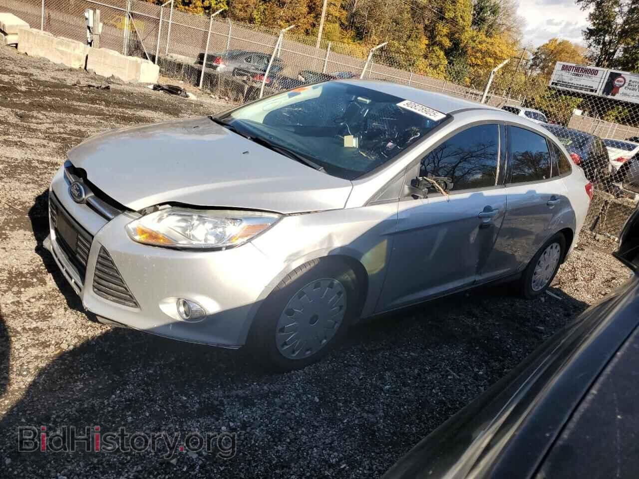 Фотография 1FAHP3F27CL257559 - FORD FOCUS 2012