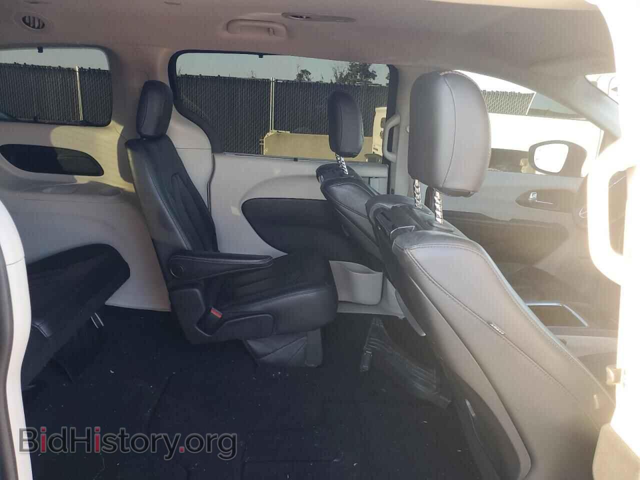 2018 CHRYSLER PACIFICA - VIN: 2C4RC1EG2JR182320 - Фото 11