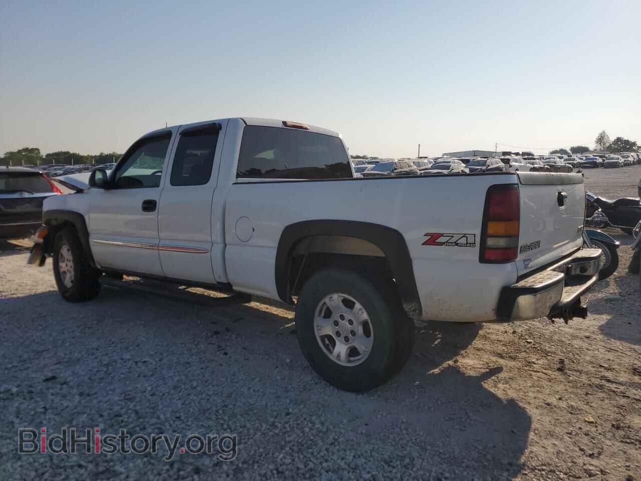 2005 GMC SIERRA - VIN: 1GTEK19B65E129381 - Фото 2