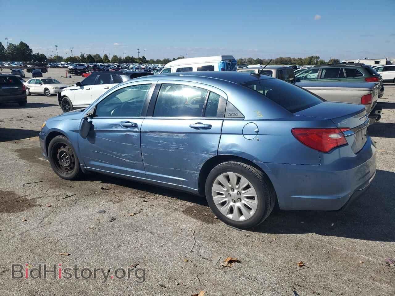 2011 CHRYSLER 200 - VIN: 1C3BC4FB2BN539634 - Photo 2