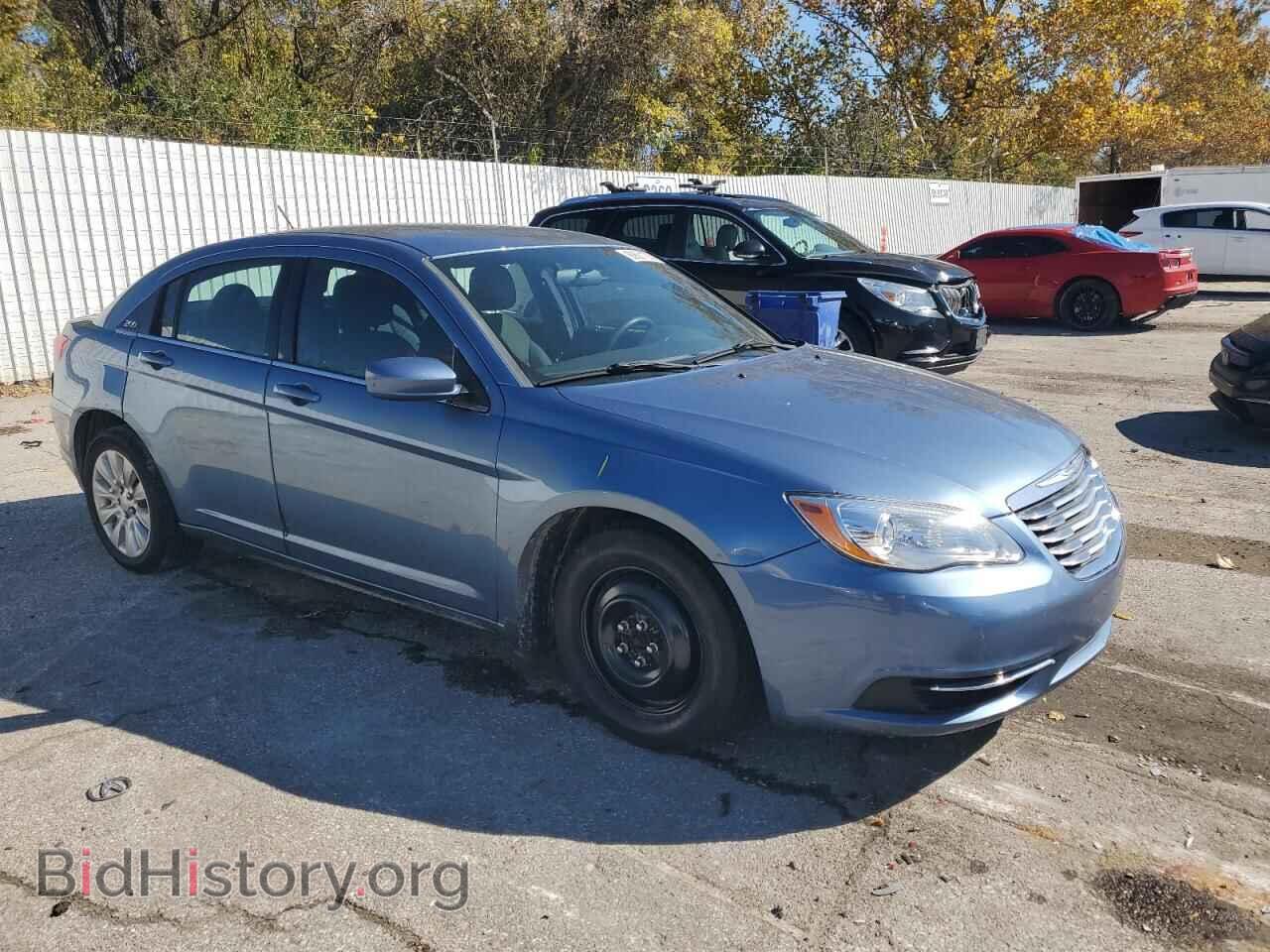 2011 CHRYSLER 200 - VIN: 1C3BC4FB2BN539634 - Photo 4