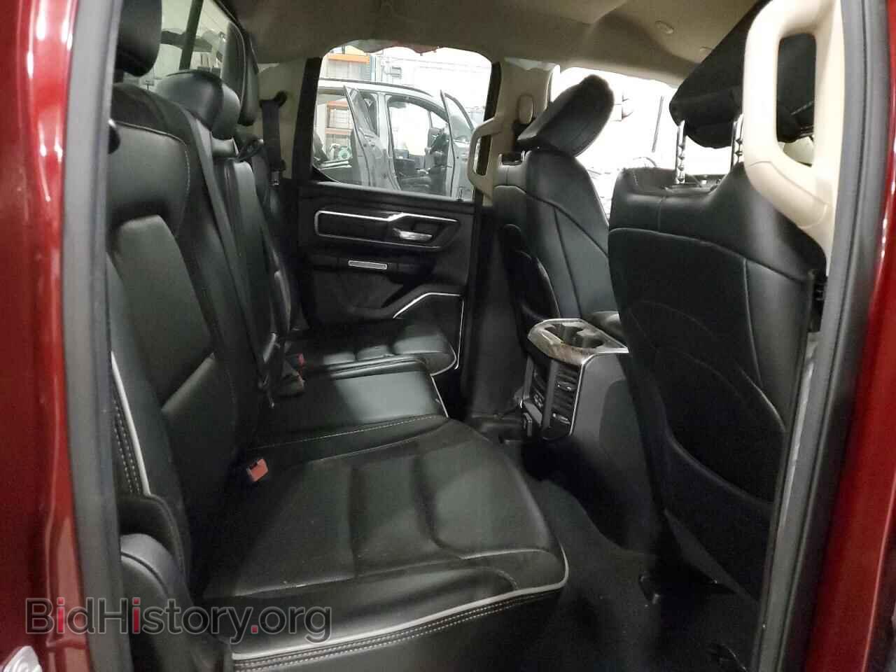 2019 RAM 1500 - VIN: 1C6SRFDT0KN812806 - Фото 10