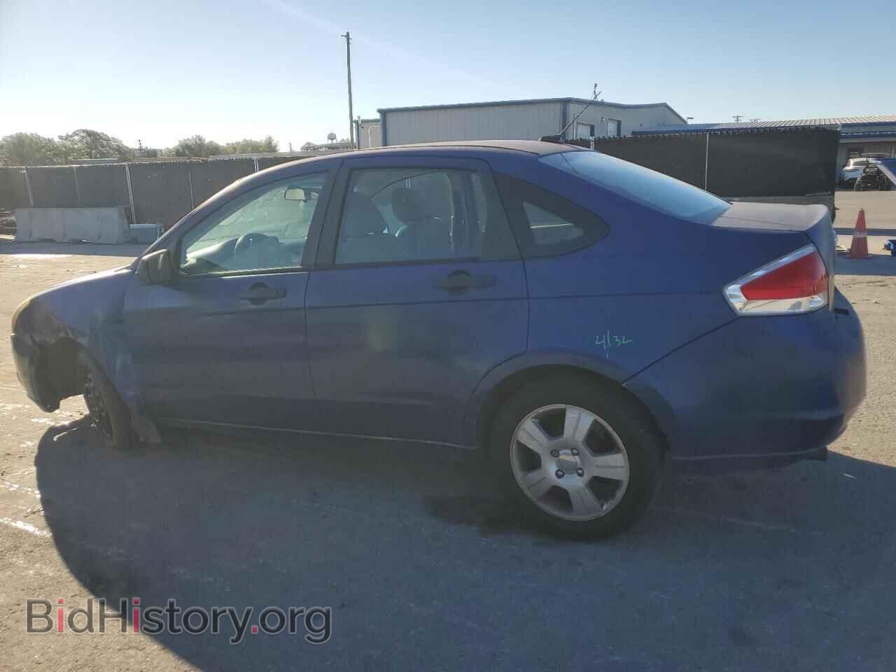 2008 FORD FOCUS - VIN: 1FAHP34N38W166372 - Фото 2