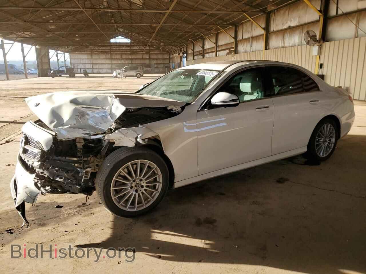 Фотография W1KZF8DB3MA967966 - MERCEDES-BENZ E-CLASS 2021
