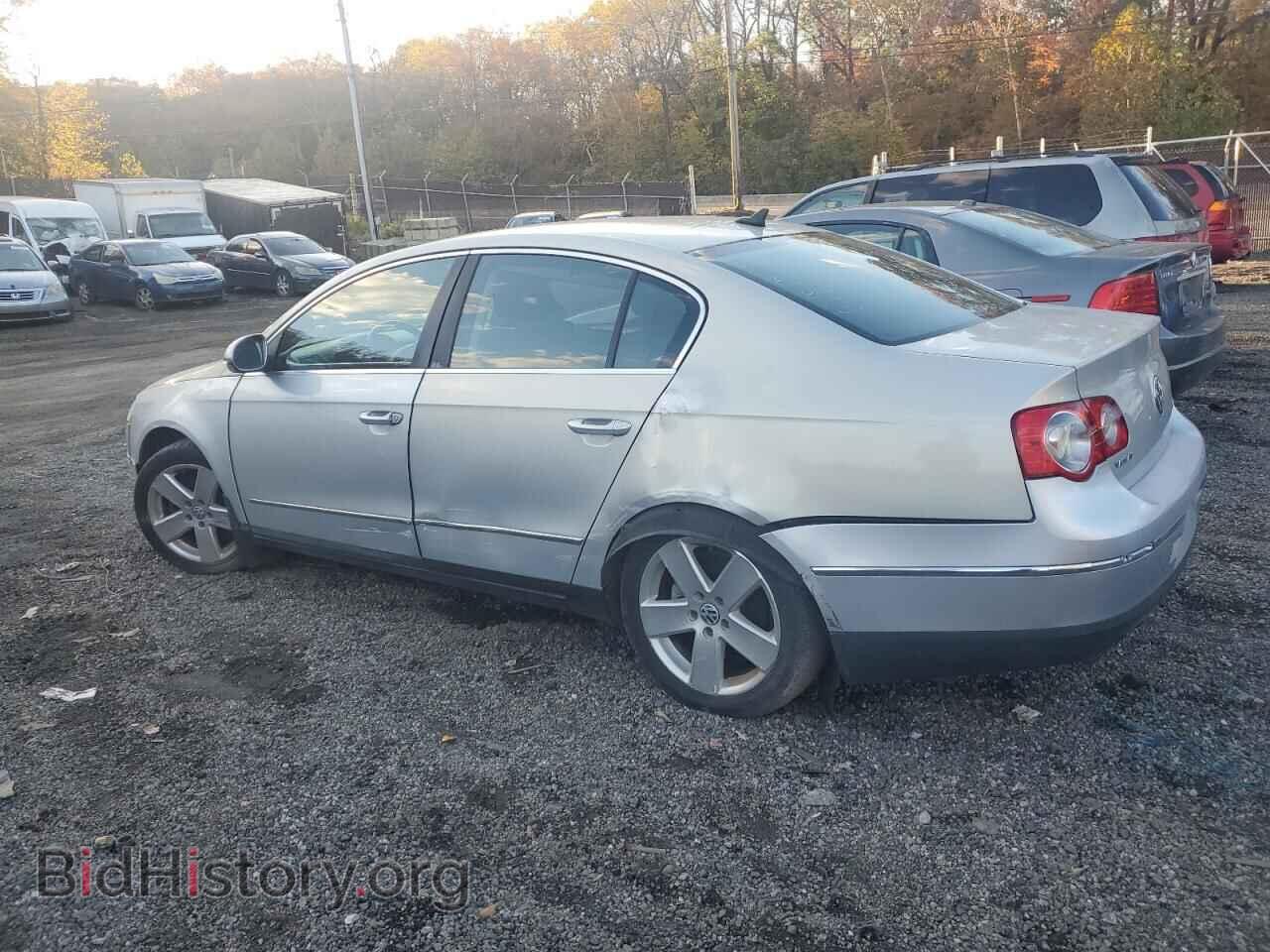 2009 VOLKSWAGEN PASSAT - VIN: WVWJK73C19P044400 - Фото 2