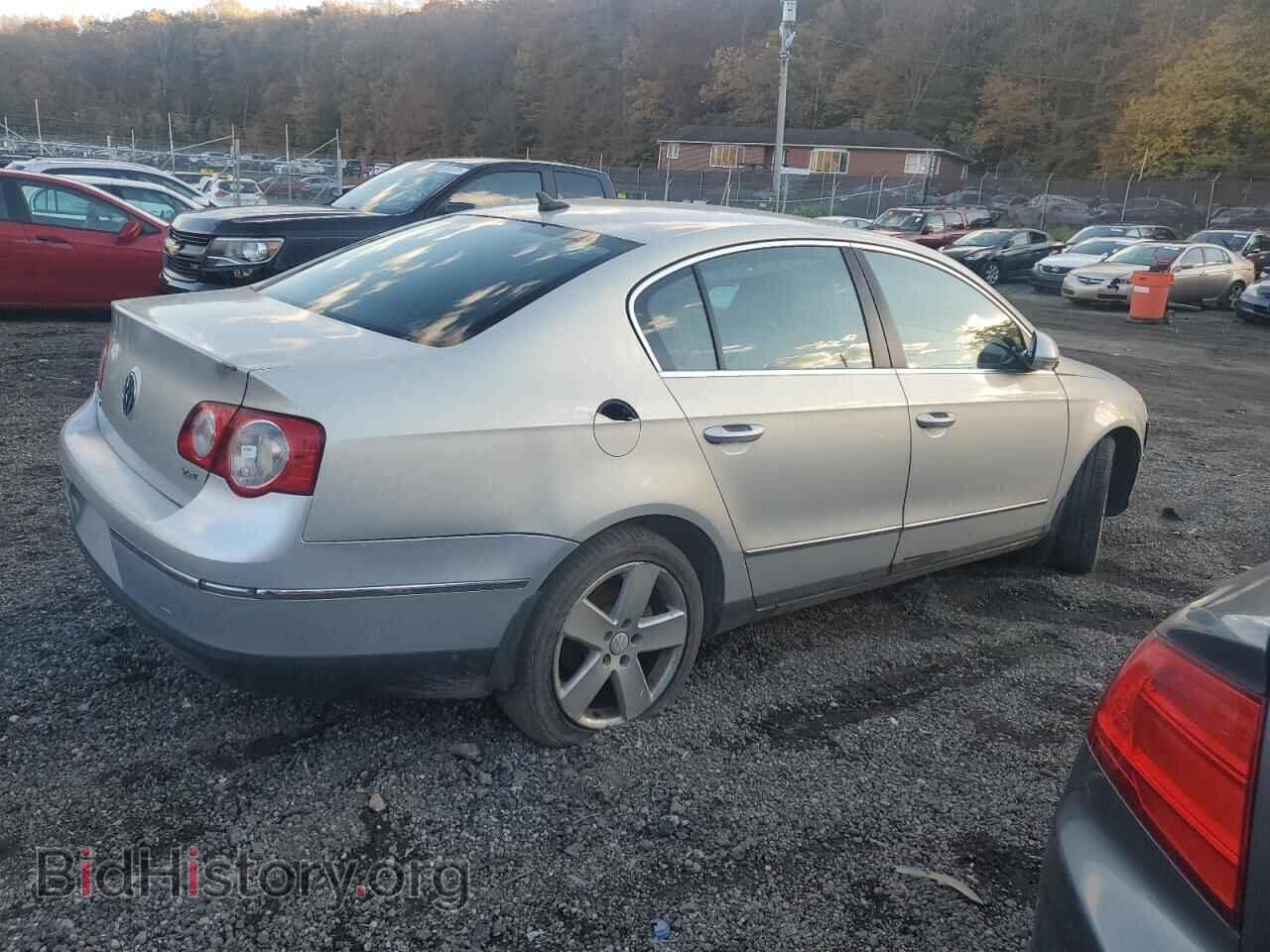 2009 VOLKSWAGEN PASSAT - VIN: WVWJK73C19P044400 - Фото 3