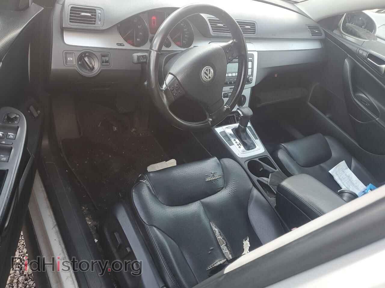 2009 VOLKSWAGEN PASSAT - VIN: WVWJK73C19P044400 - Фото 8