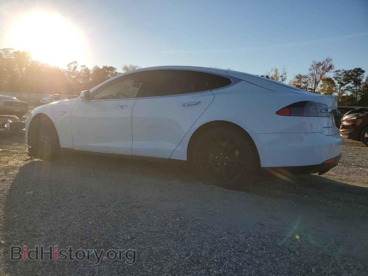 2016 TESLA MODEL S - VIN: 5YJSA1E23GF123258 - Photo 2