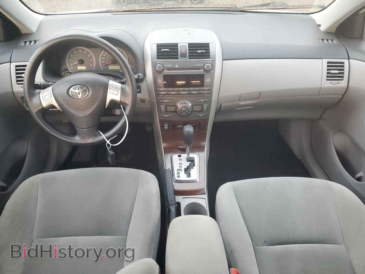 2011 TOYOTA COROLLA - VIN: 2T1BU4EE9BC678389 - Фото 8