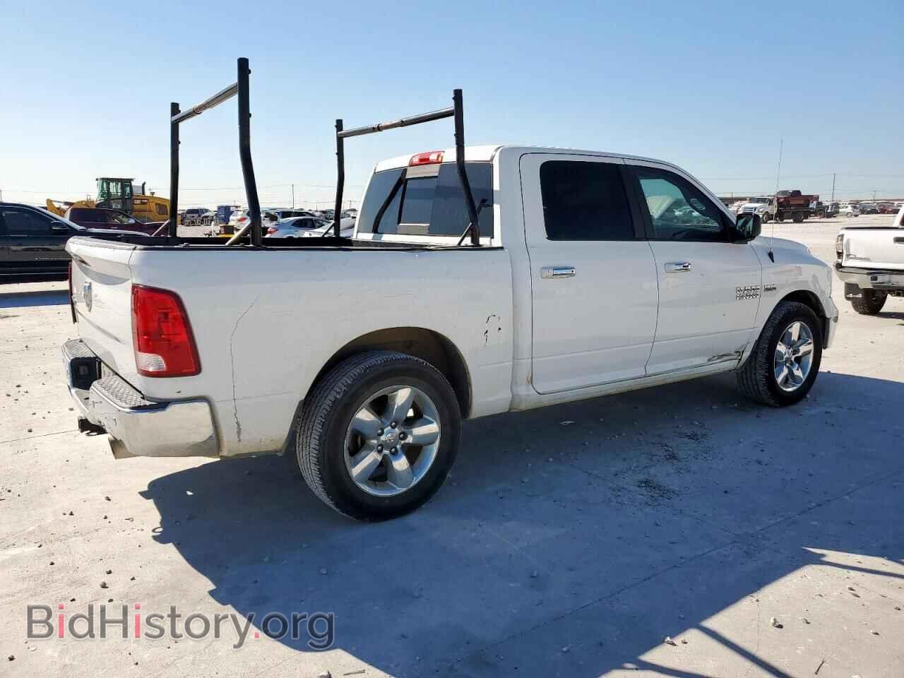 2016 RAM 1500 - VIN: 3C6RR6LT0GG295958 - Фото 3