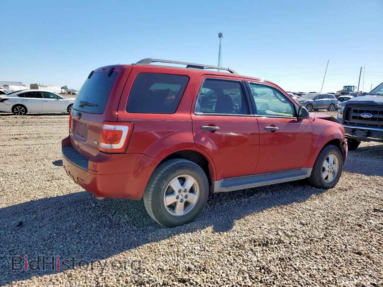 2011 FORD ESCAPE - VIN: 1FMCU0DG1BKA55441 - Фото 3