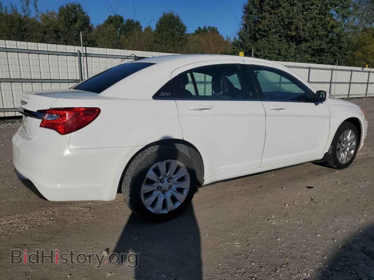2014 CHRYSLER 200 - VIN: 1C3CCBAB2EN213935 - Photo 3
