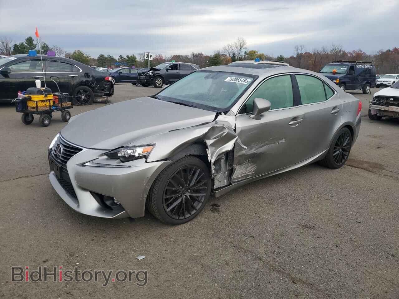 Фотография JTHCF1D25F5016394 - LEXUS IS 2015