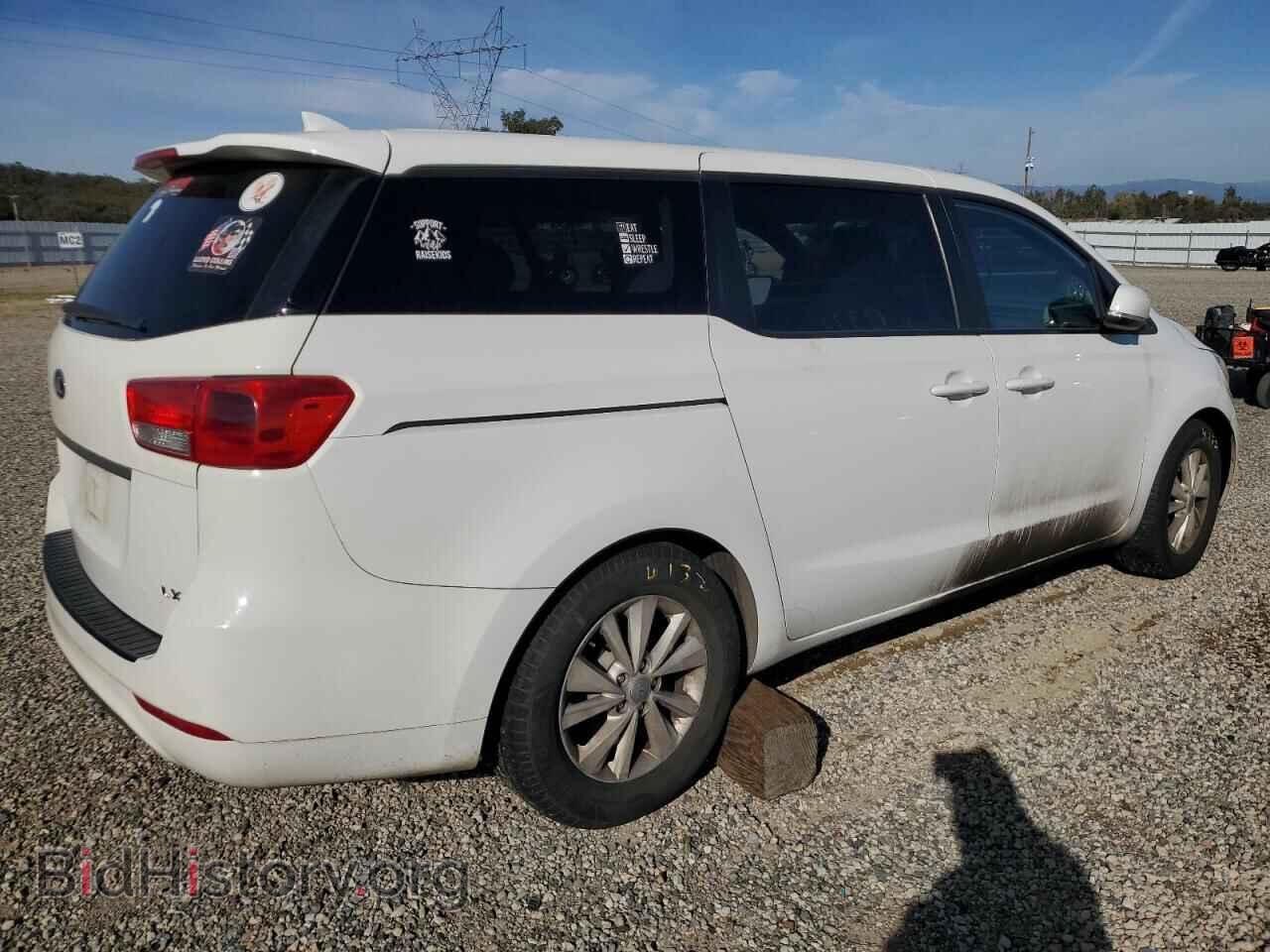 2017 KIA All Models - VIN: KNDMB5C14H6231974 - Фото 3