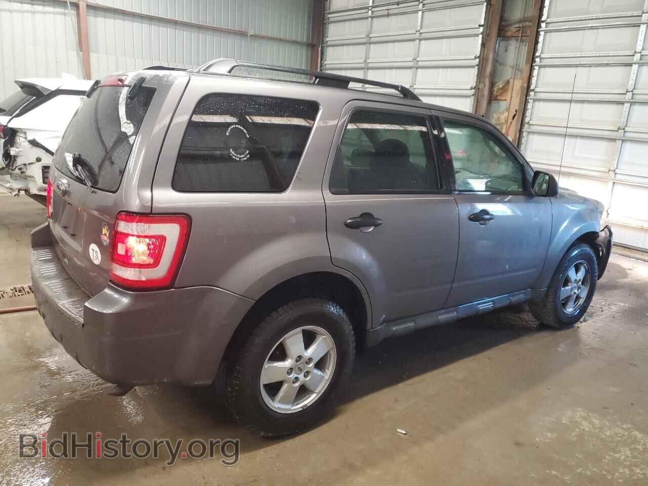 2010 FORD ESCAPE - VIN: 1FMCU0D79AKD13011 - Фото 3