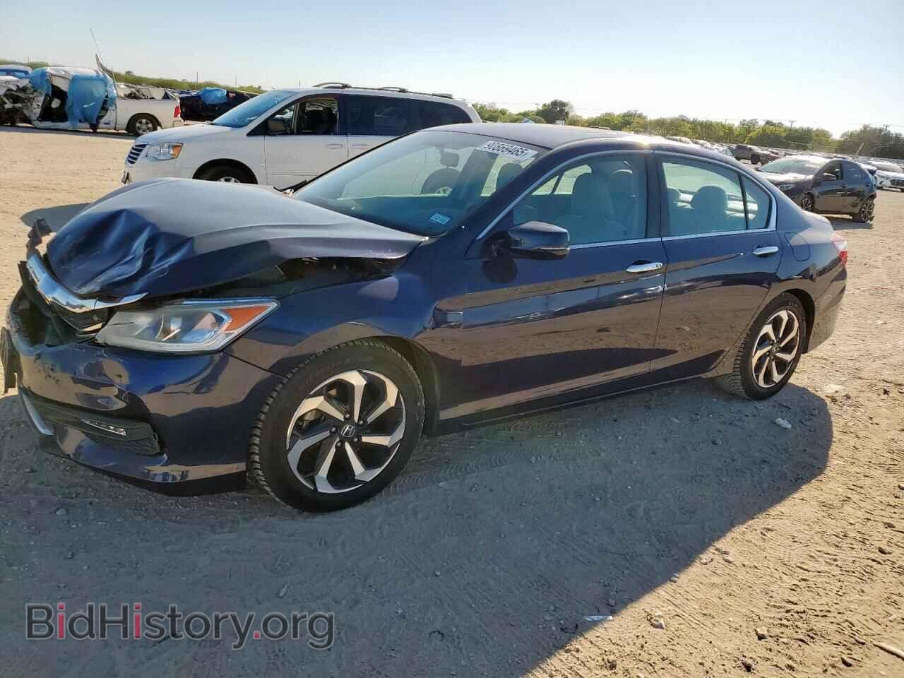 Фотография 1HGCR2F73HA118070 - HONDA ACCORD 2017
