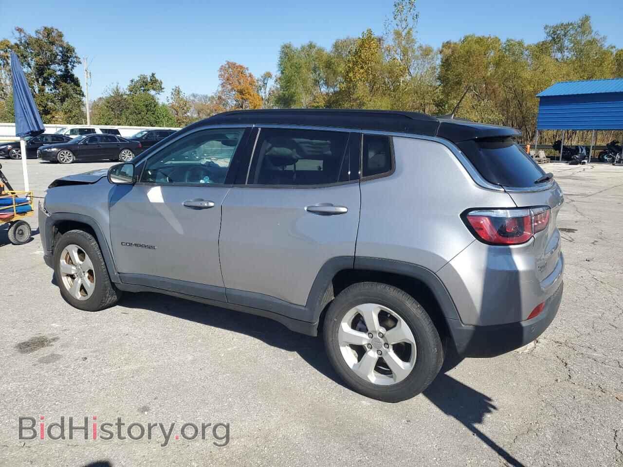 2018 JEEP COMPASS - VIN: 3C4NJCBBXJT257027 - Фото 2