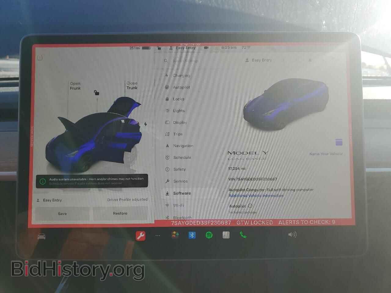 2025 TESLA MODEL Y - VIN: 7SAYGDED3SF230687 - Фото 9