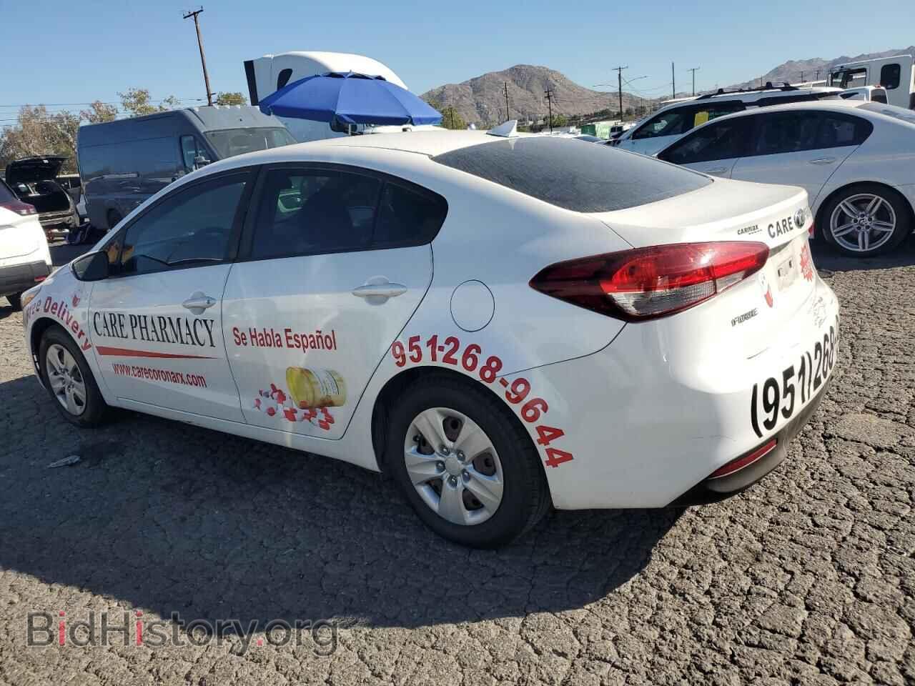 2017 KIA FORTE - VIN: 3KPFL4A79HE130074 - Фото 2