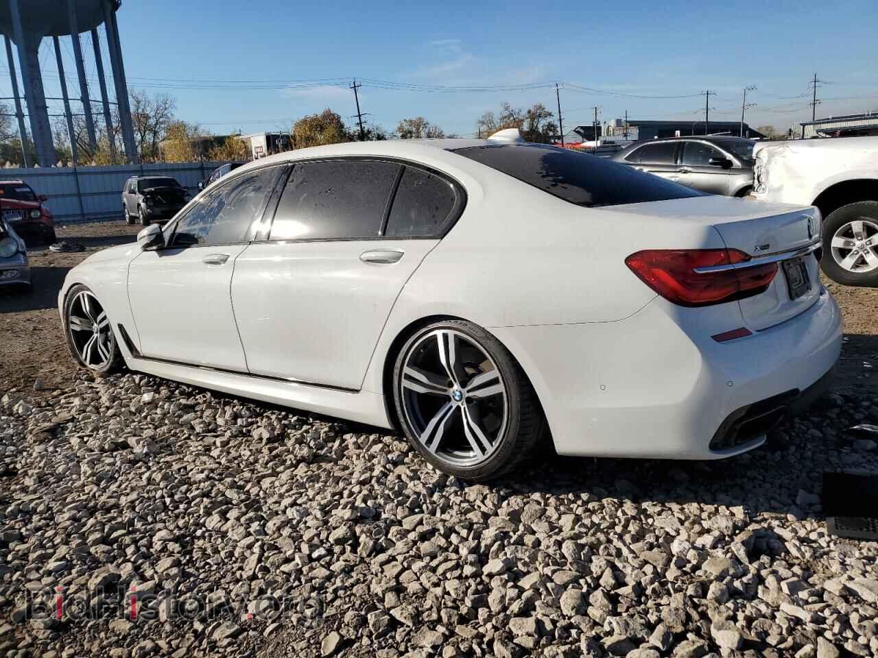 2018 BMW 7 SERIES - VIN: WBA7F2C59JG424041 - Фото 2